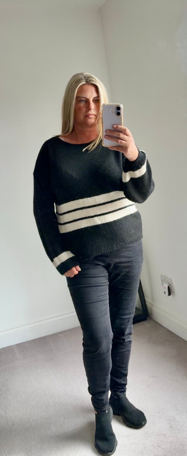 Aria stripped round neck jumper